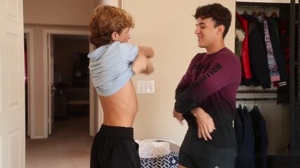 Twink Bubble Butt BBC Ride